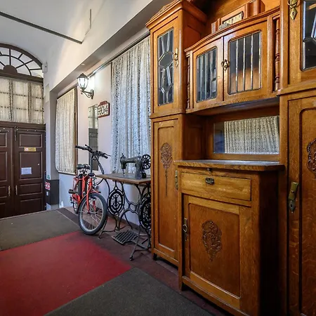 Отель G40 Boutique *